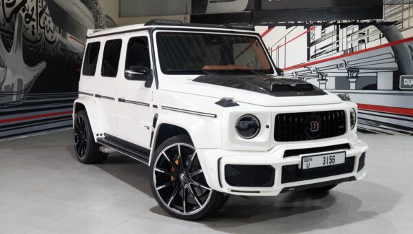 rent a Mercedes-Benz G800 BRABUS in DUbai