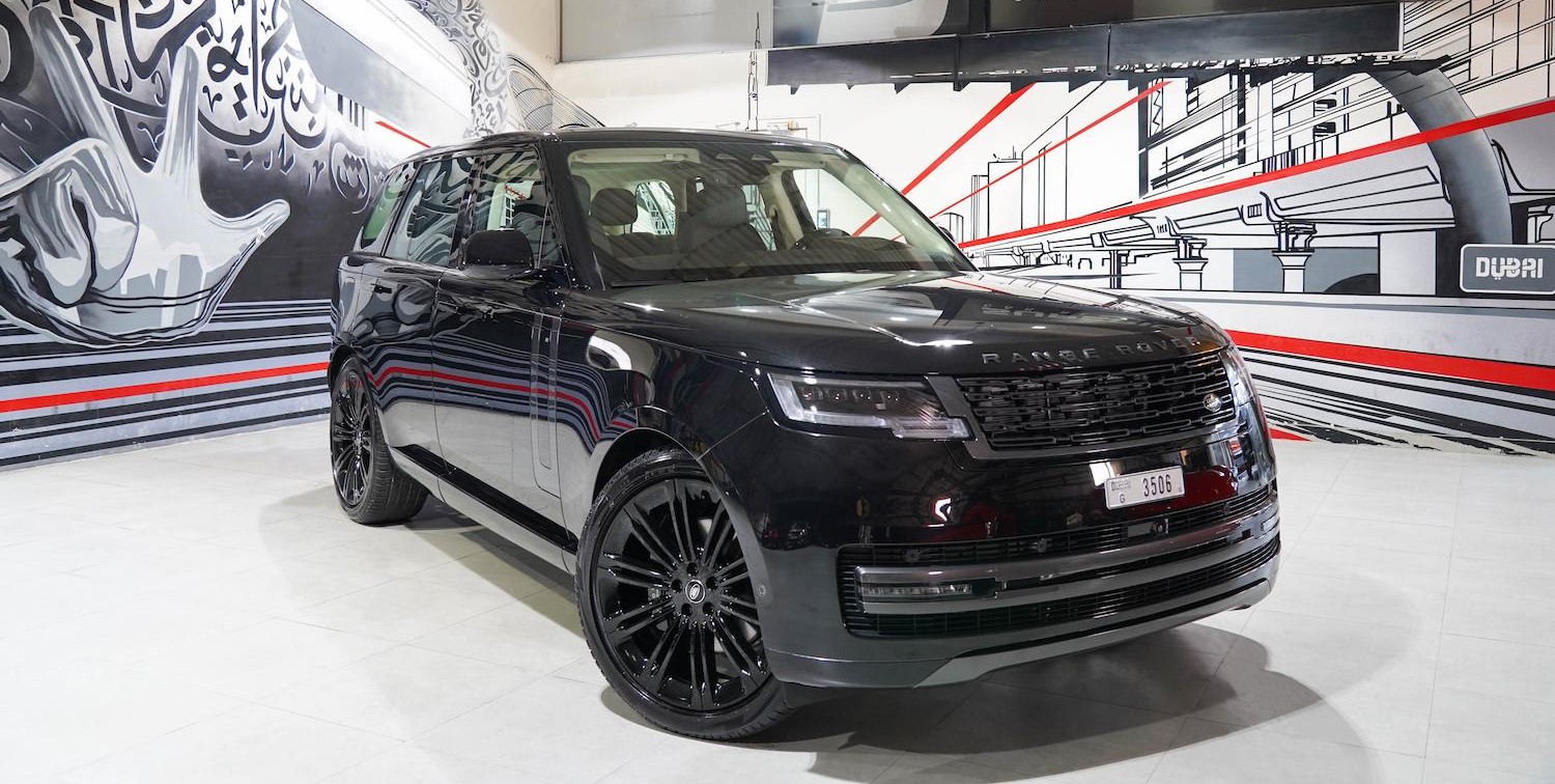 rental of a range rover vogue in Dubai