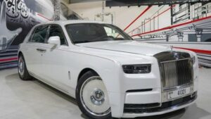 Rolls-Royce Phantom Series II Extended Wheelbase