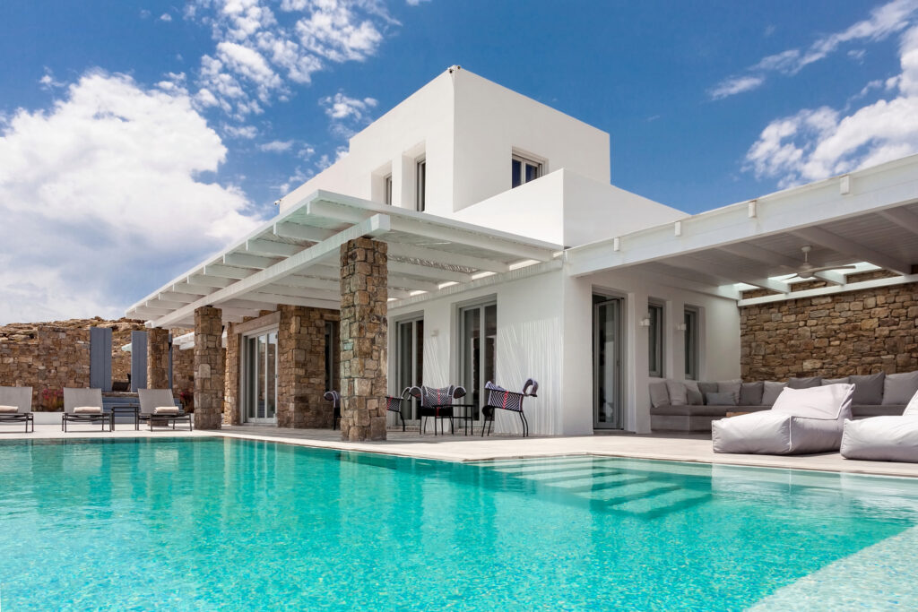 Villa at Elia Mykonos with 7 bedrooms, private pool and gym