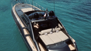 007  Sunseeker Yacht