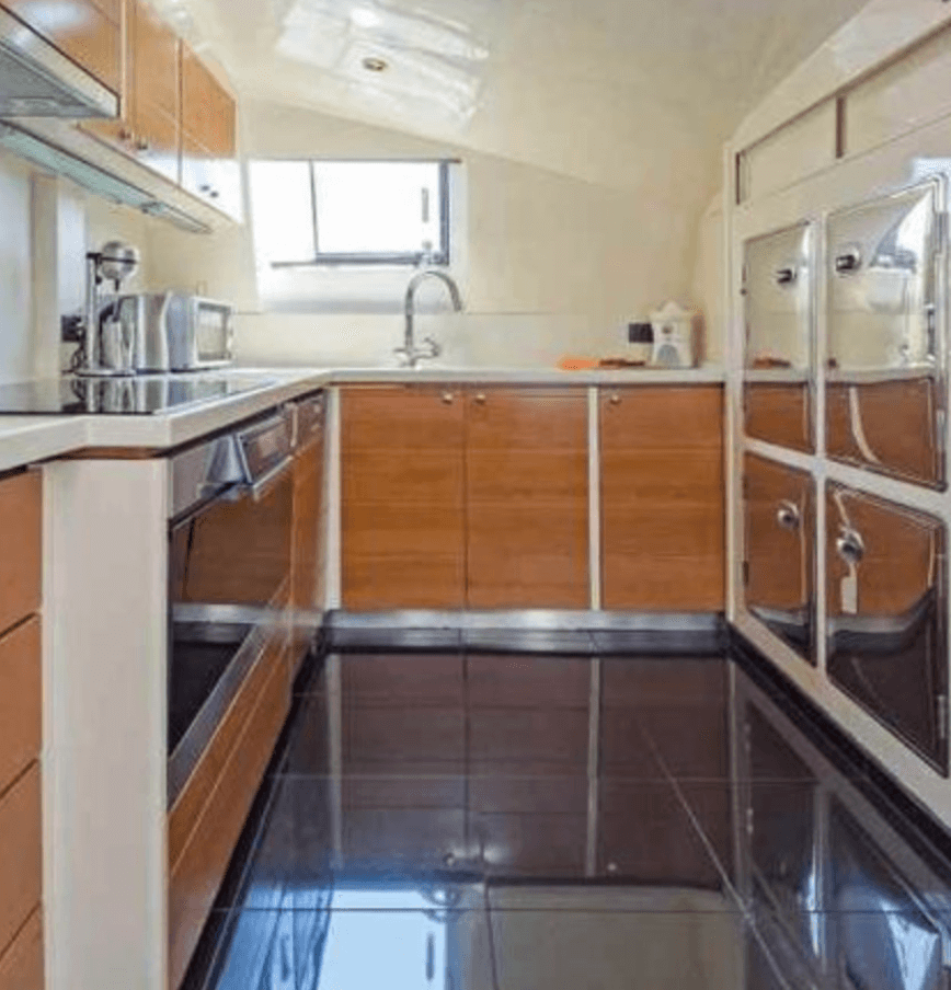 Falcon 92ft Yacht - Image 7