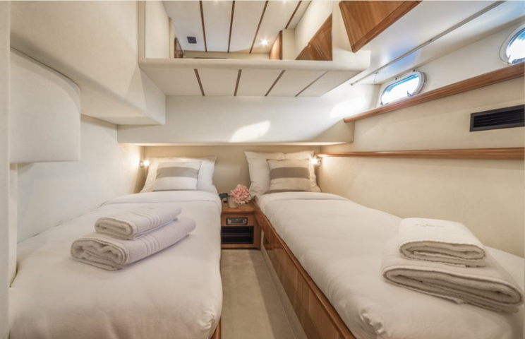 Ferretti 53 - Image 11